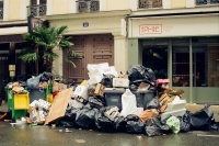 http://www.emileouroumov.fr/files/gimgs/th-53_16_rue de Castellane 8e_1_web.jpg